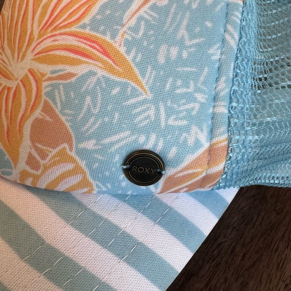 Roxy Beautiful Morning Hat-Cool Blue Island Time - Picture 3 of 6